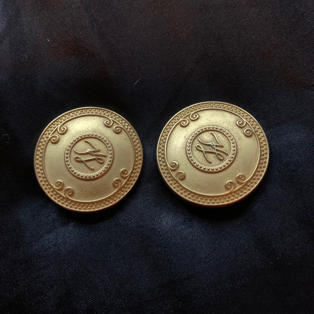 DKNY clip ons